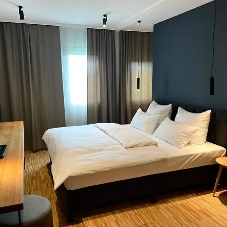 Green Nights Hotel-3