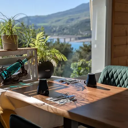 Logis Hotel Eden Lac-3