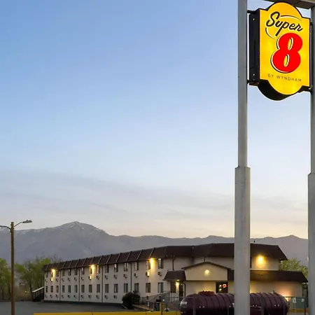 Super 8 By Wyndham Ogden, Utah-3