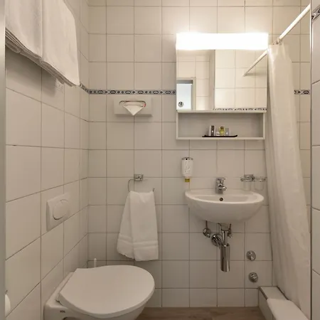 Hotel Hirschen-2