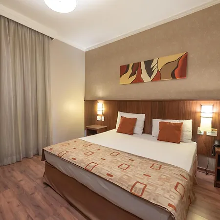 Class Hotel Varginha-3