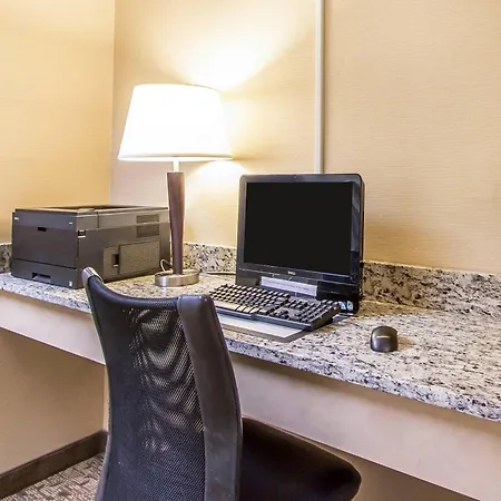 Mainstay Suites Brentwood-Nashville-2