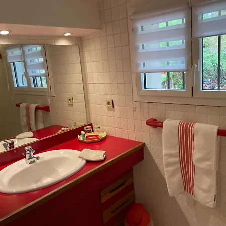 Guest house Maison Iratzean-2