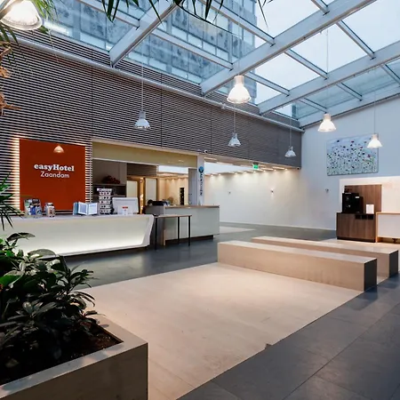 easyHotel Amsterdam Zaandam-2