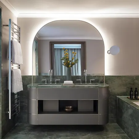 Anantara Plaza Nice Hotel - A Leading Hotel Of The World-3