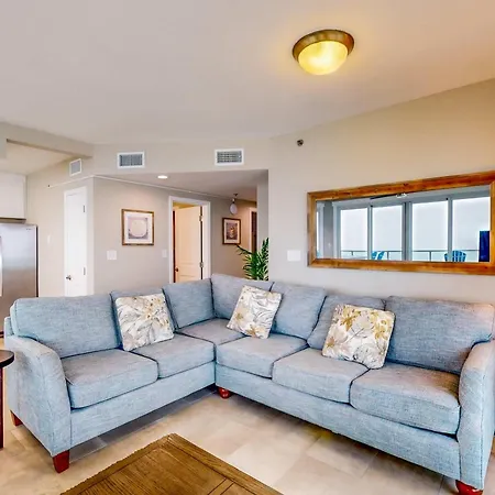 Silver Beach 601-3