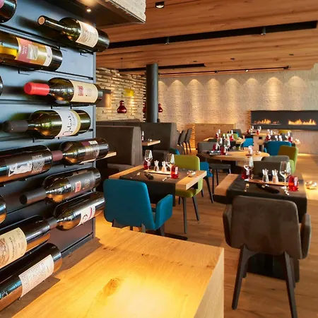 Hermitage Lake Lucerne - Beach Club & Lifestyle Hotel-3