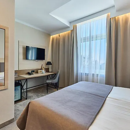Hotel Aurora Family & Spa-2