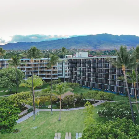 Outrigger Kaʻanapali Beach Resort-3