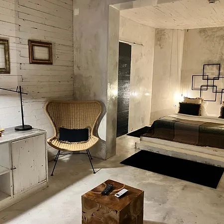 The Literary Man Obidos Hotel-2