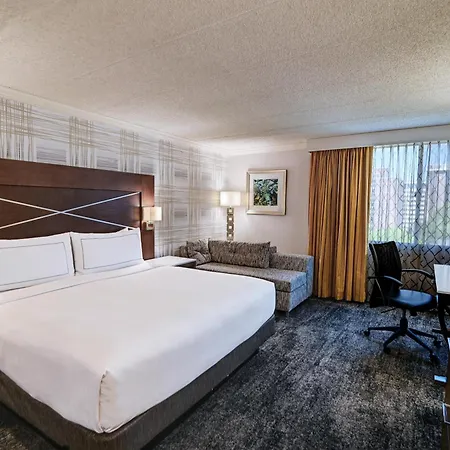 Doubletree By Hilton Madison Downtown-2