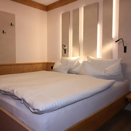 Vronis Waldhaus Adults Only-3