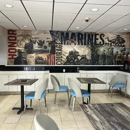 Studio 6 Suites Jacksonville, Nc - Camp Lejeune-3