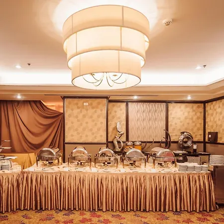 Ramada By Wyndham Manila Central-2