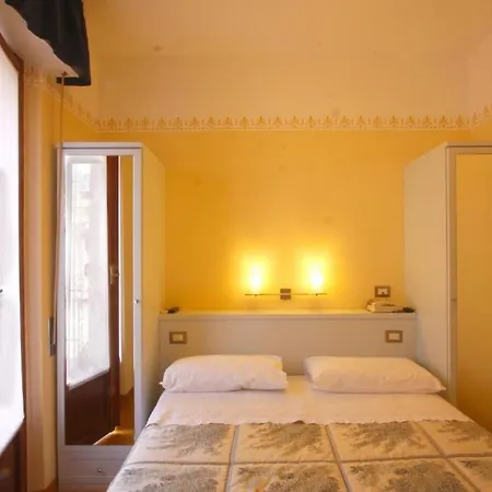 Hotel Centrale-2