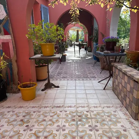 Mas de la Montille-2