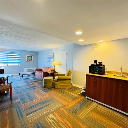Mystic River Hotel & Suites-3