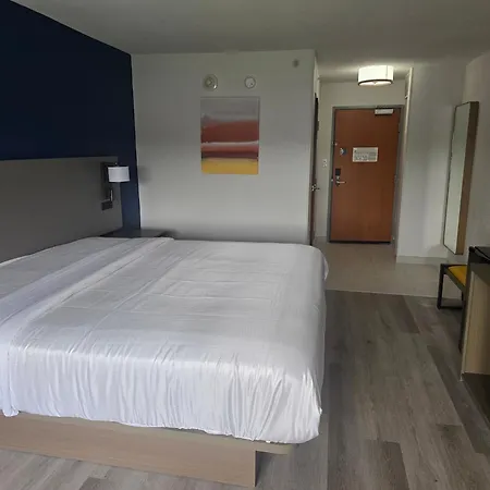 Rodeway Inn-2