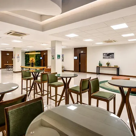 Quality Hotel&Suites Brasília-2