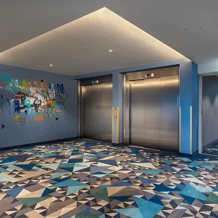Holiday Inn - The Niu, Ridge Halle Central Station By Ihg-2