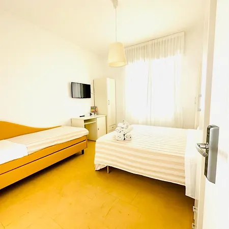 Hotel Solitude-3