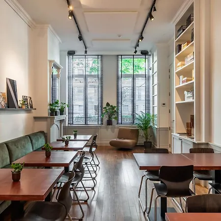 A Place Antwerp - Boutique Hotel Emile-2