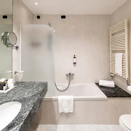 Phi Hotel Cavalieri-3