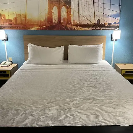 Days Inn By Wyndham Jersey City-3