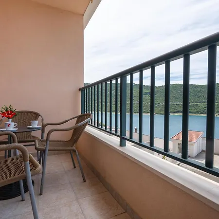 Hotel Adria-2
