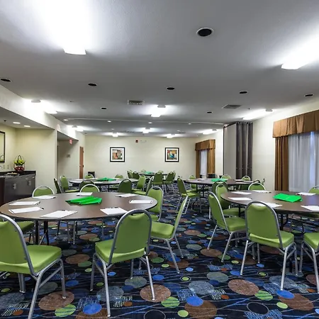 Holiday Inn Express Hotel & Suites Edmond By Ihg-2
