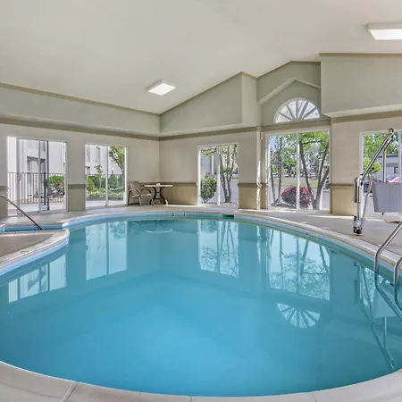 Best Western Plus Inn At Valley View-3