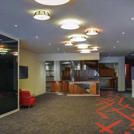 ibis Styles Poitiers Centre-2
