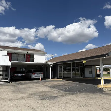 Thunderbird Motel Hillsboro-2