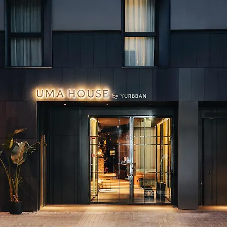 Uma House By Yurbban Trafalgar-2