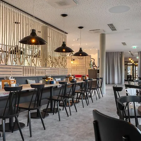 Holiday Inn - The Niu, Keg Hamburg Ost By Ihg-2