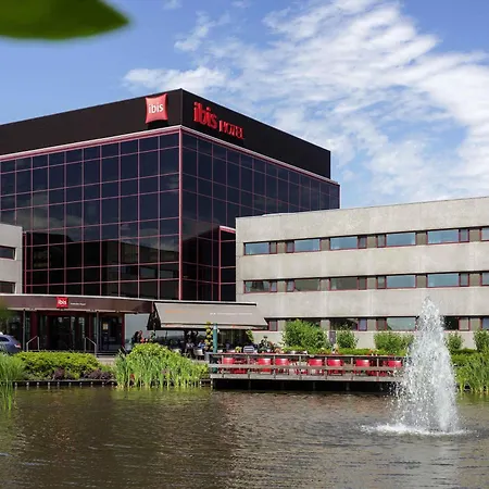 Ibis Schiphol Amsterdam Airport-3