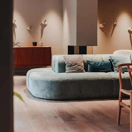Tides Boutique Hotel-3