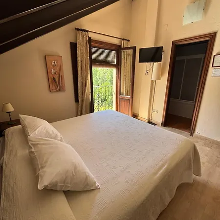 Hotel Rural Huerta del Laurel-3