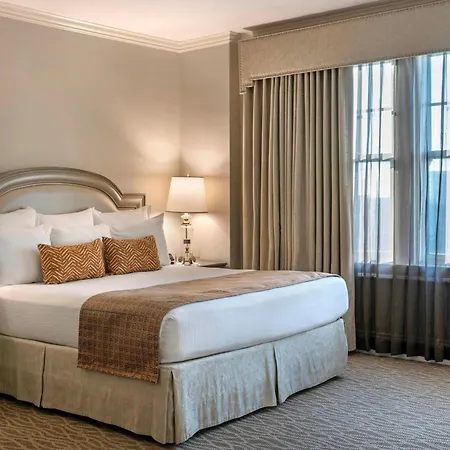 Warwick Melrose Hotel-3