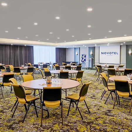 Novotel Toronto North York-2