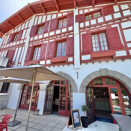 Hôtel&Résidence Vacances Bleues Orhoïtza-2
