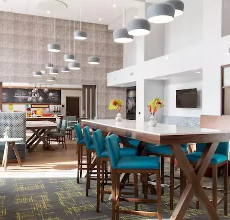 Hampton Inn By Hilton Philadelphia International Airport-3