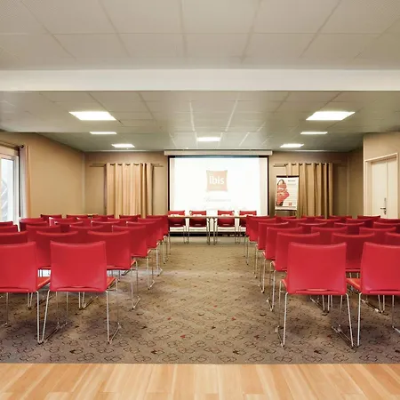 Ibis Senlis-3