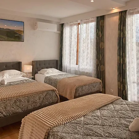 La Caravelle-2