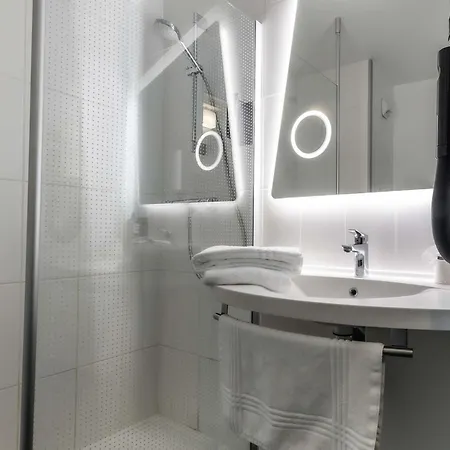ibis Vesoul-2