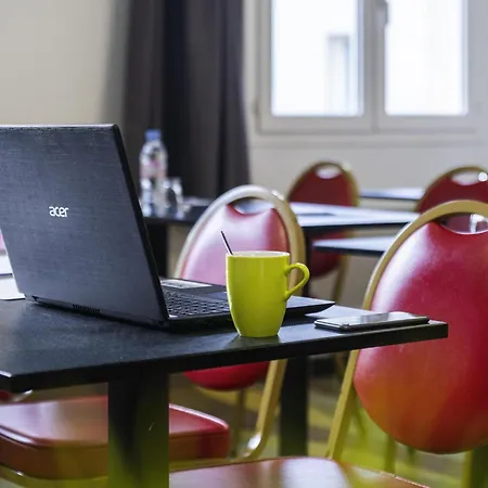 Ibis Styles Gien-3