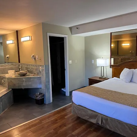 Travelodge By Wyndham Reno-2