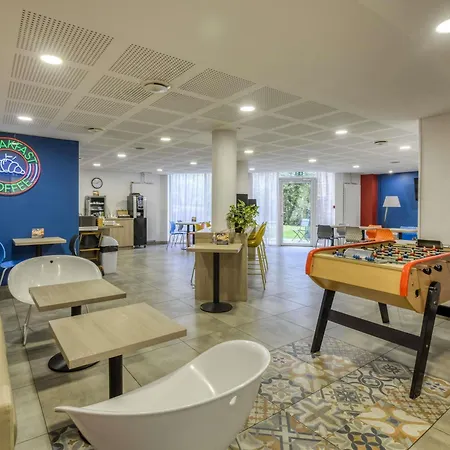 Aparthotel Adagio Access Saint Nazaire-3