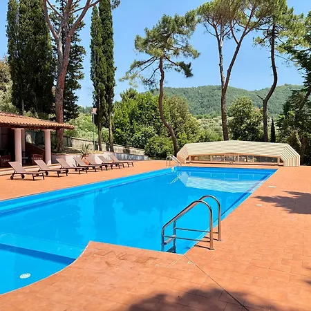 Villa del Parco in Tuscany-3