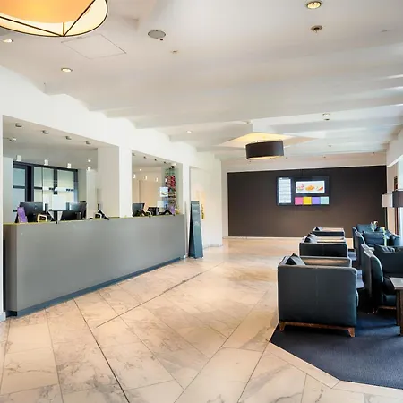 Park Inn by Radisson Lübeck-3